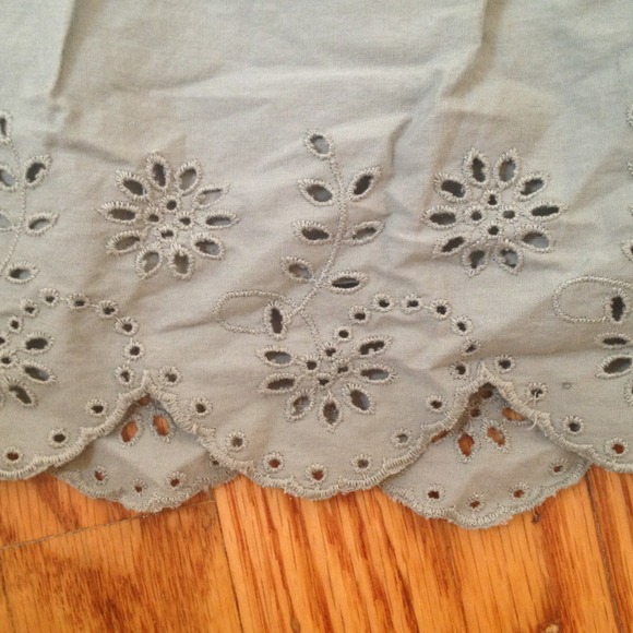 Green Scalloped Skirt Sz 0 - Picture 2 of 2