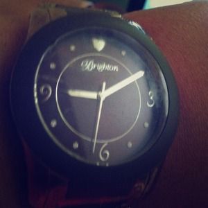 A Brighton collectables watch.