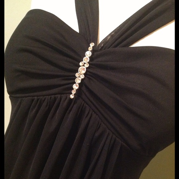 ❌SOLD❌Chiffon overlay little black dress - Picture 3 of 4