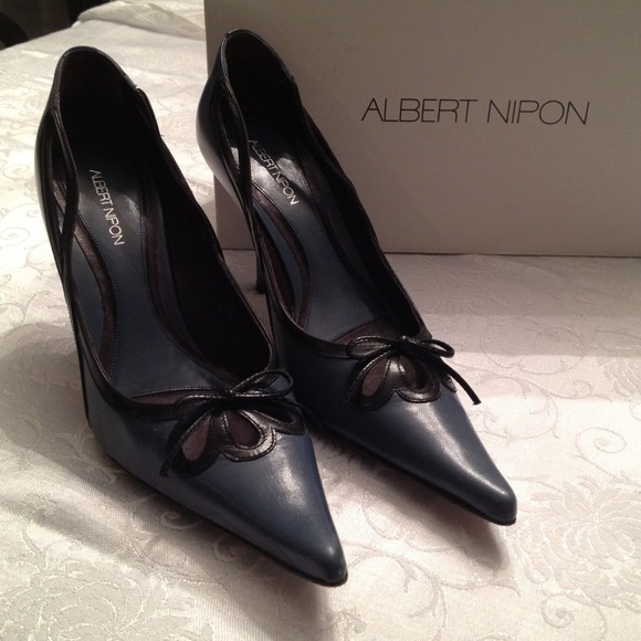 @sold$Albert Nipon shoes, make an offer! - Picture 1 of 4