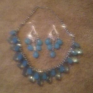 Necklace and earrings set