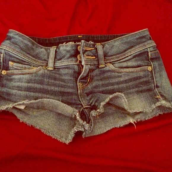 Short shorts