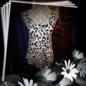 Blu Planet Tops - Trendy Top Blu Planet Tops - Trendy Top