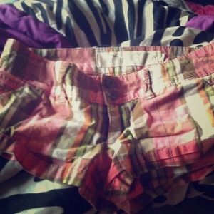 Hollister shorts!!! :) super cute && comfy ✌