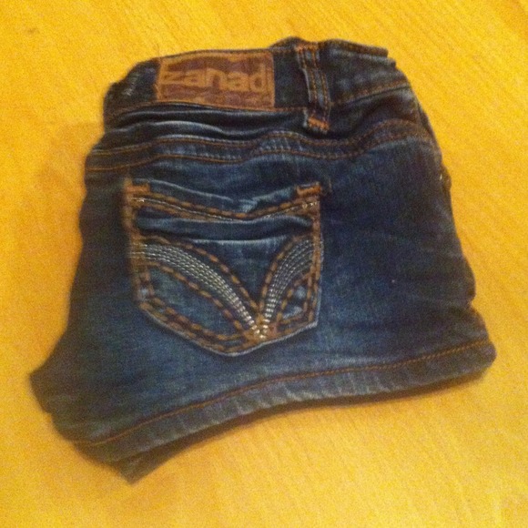 Shorts - Picture 2 of 2