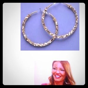 Gold earrings