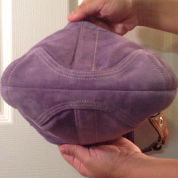 ✂REDUCED✂ GREAT DEAL! 💯COACH PURSE - Picture 3 of 4