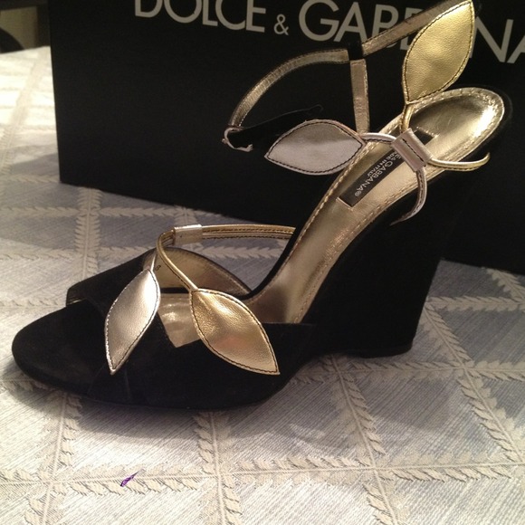 DOLCE &GABBANA - Picture 2 of 3