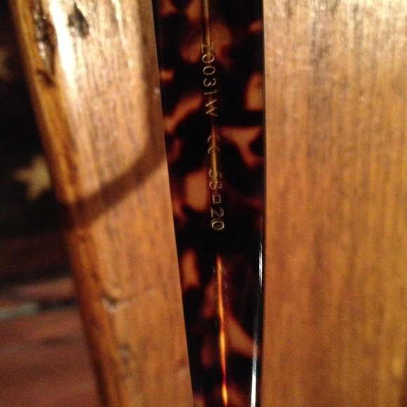 💢TRADED💢LV sunnies date code E0048 - Picture 4 of 4