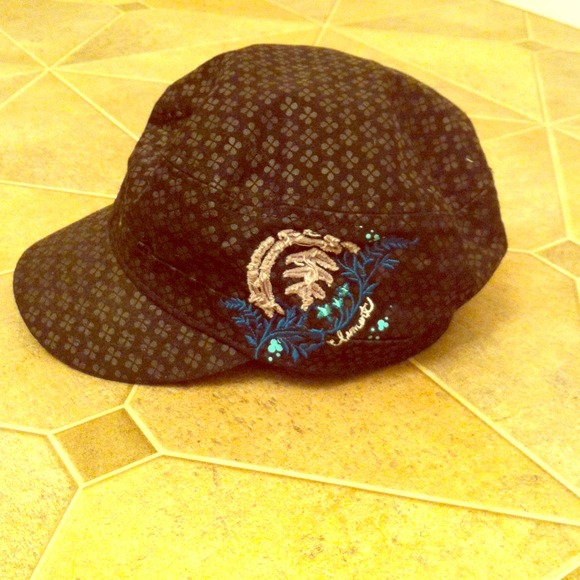 Element Hat