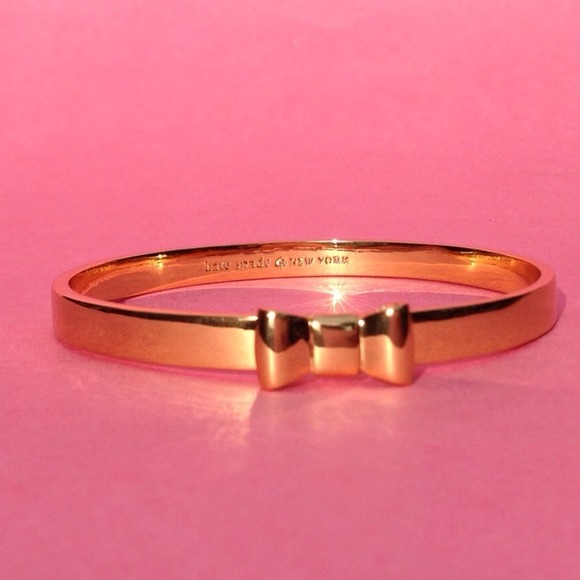 Kate Spade 'Take A Bow' Bangle