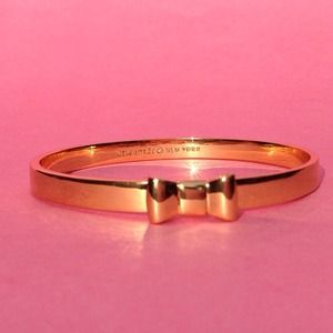 Kate Spade 'Take A Bow' Bangle