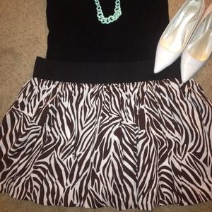//SOLD//ZEBRA STRIPE BUBBLE SKIRT.