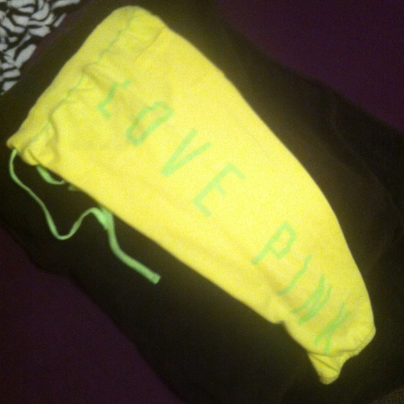 Capri sweats new without tags