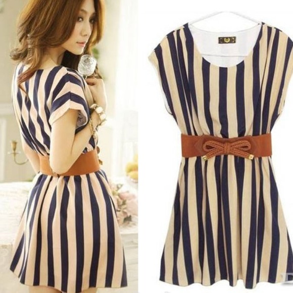 Dresses & Skirts - Stripe belted dress small NWOT
