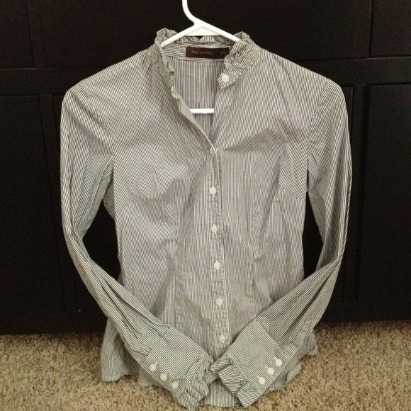 Professional Pin striped button up with frill!