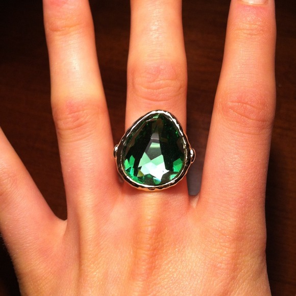 Emerald gem cocktail ring