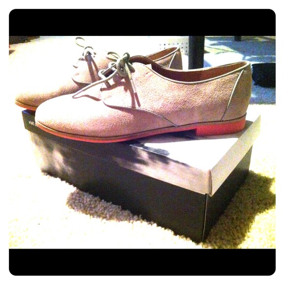 🎀price reduced🎀 tan suede oxfords