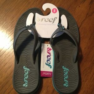 ❌❌SOLD❌❌☀☀NWT REEF Shore Drift sandals☀☀