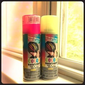 2 Cans of Colored Hairspray!! 💚 Washes out!!