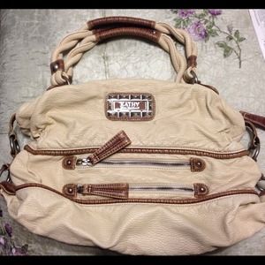 Kathy Van Zeeland Pebble Embossed Nappa Sand