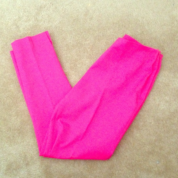 Adrienne Vittadini "Minnie Style" Cropped Pants