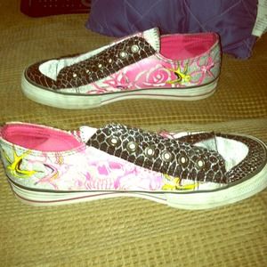 Size 7 Ed hardy slip on shoes