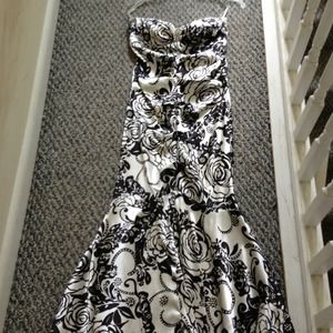 Xscape by Joanna Chen Dress