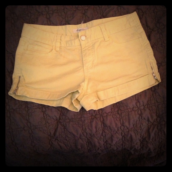 Yellow Forever 21 size 28 shorts