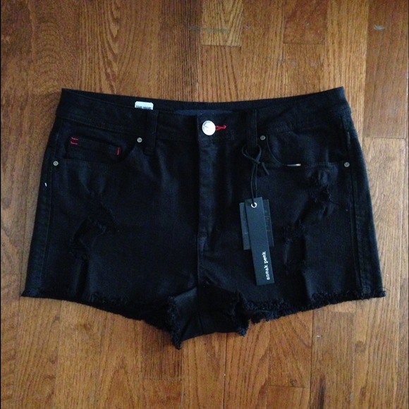 ❌SOLD - Black Destroyed High Waisted Denim Shorts