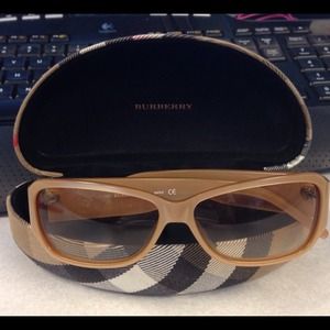 Hardly used Burberry Sunglasses