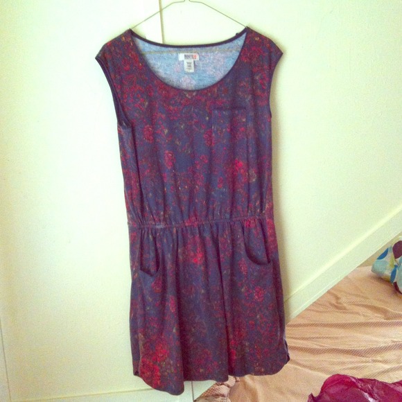 🌺TRADED❌ Grey floral slip-on dress