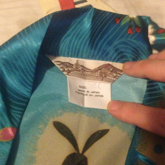 Authentic Japanese kimono - Picture 2 of 4