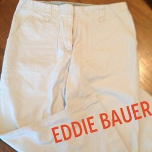 ❌❌SOLD❌❌Eddie Bauer khaki capri size 8🌹🌹