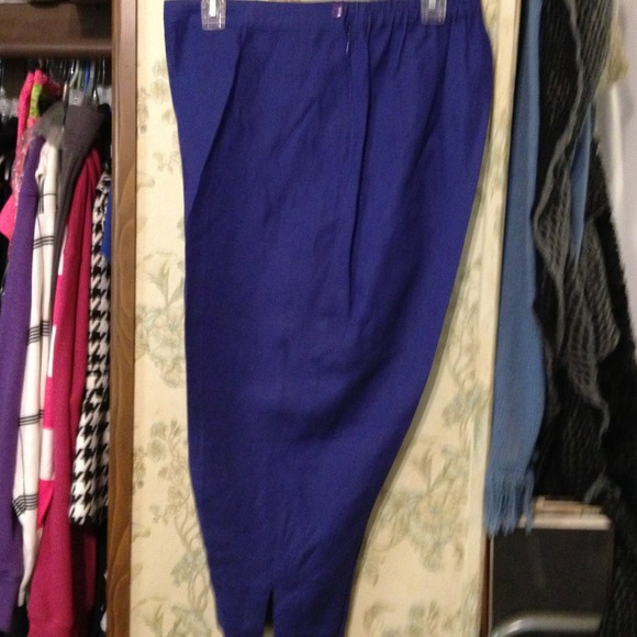 🎀DressBarn Capris
