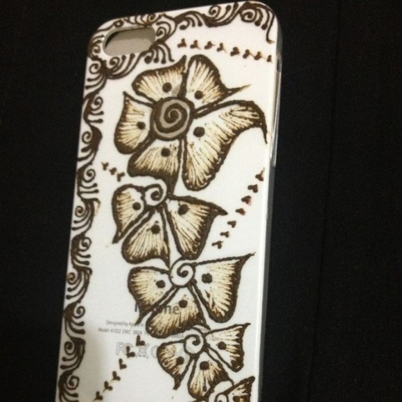 IPhone 5 hard case henna designed - Picture 2 of 3