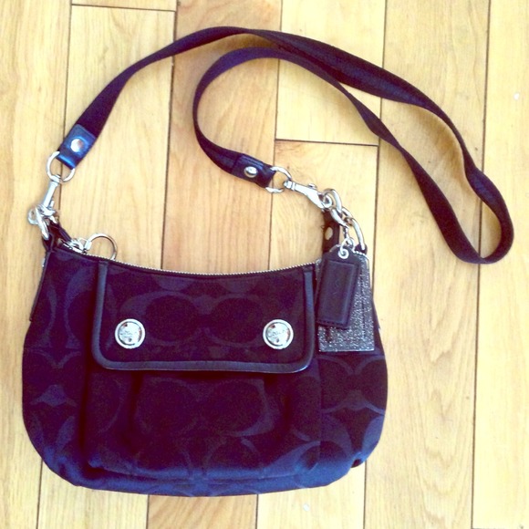 Coach Poppy Groovy Crossbody Handbag K0972-13833