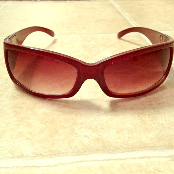 Kenneth Cole Reaction Sunglasses
