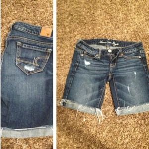 American eagle Bermuda shorts
