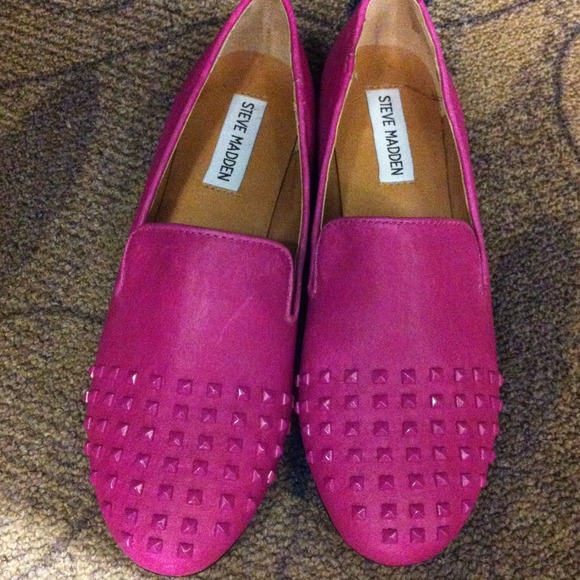 Steve Madden hot pink studded loafers 6.5