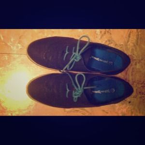 Black classic lace up womens flat shoes