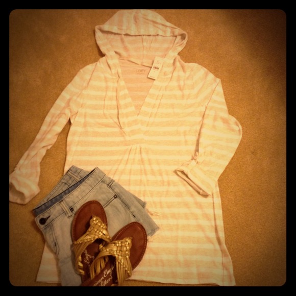 Ann Taylor Loft T-shirt Hoodie BUNDLE