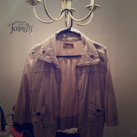 Cute short sleeve blazer jacket