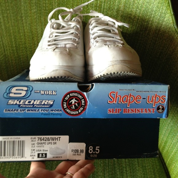 Skechers