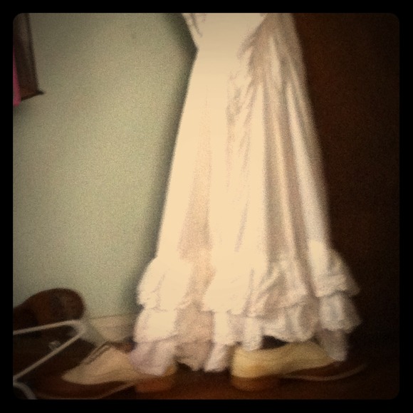 White flowy dress and Oxford shoes bundle