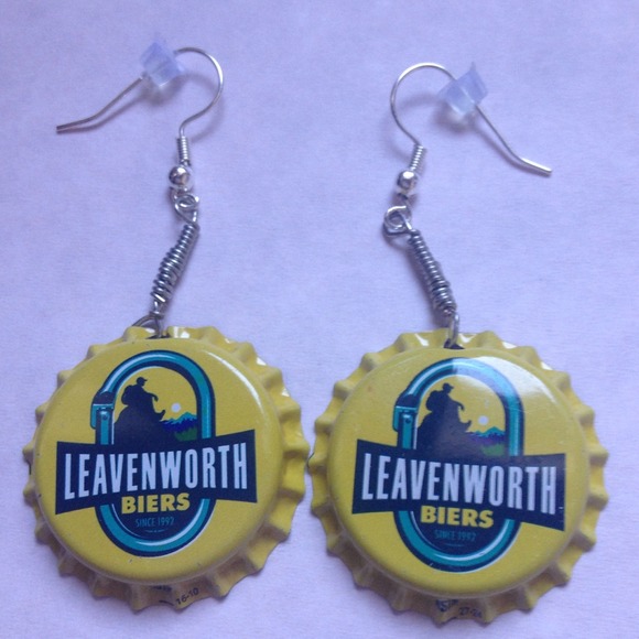 Leavenworth Biers Bottle Cap Earrings.