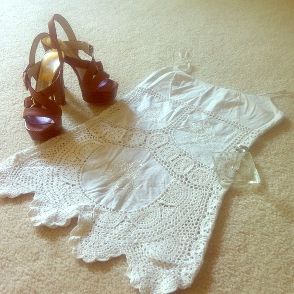 Spaghetti strap crochet tunic