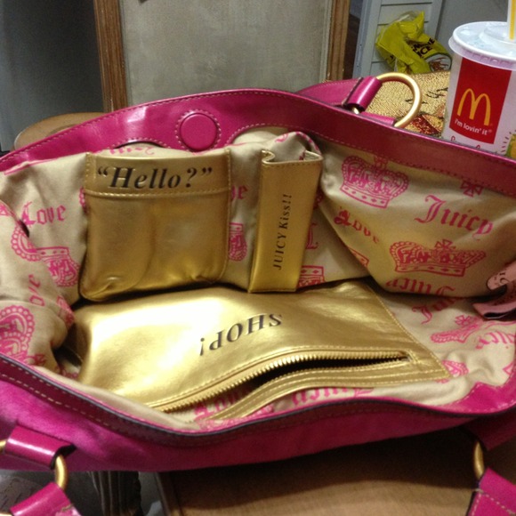 ❌SOLD❌Juicy Couture Hand Bag - Picture 3 of 4