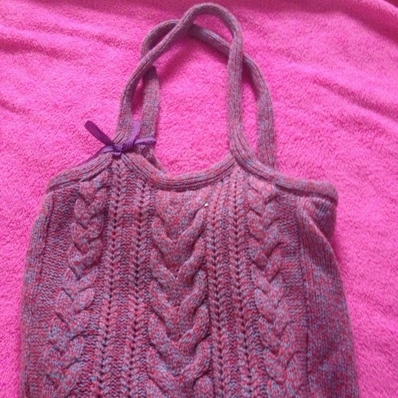 Handbag in great condition(: used for books!