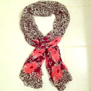 Leopard&floral print scarf